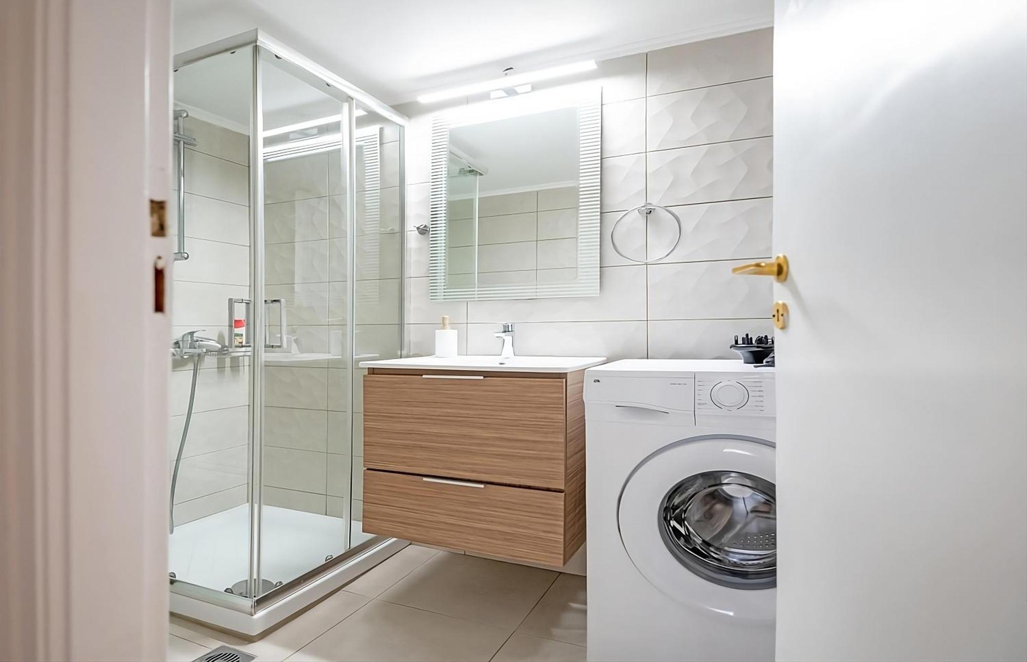 Entire Apt, 3Rd Floor, 1 Bedroom Афіни Екстер'єр фото